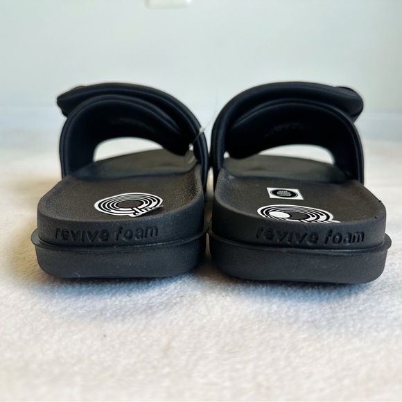 Nike NEW in BOX OffCourt Women’s Adjust Slide Black White, size 10 - Picture 7 of 16